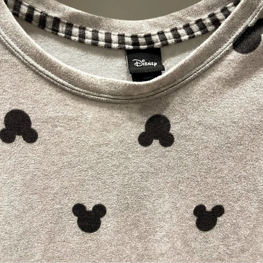 BN:  Mickey Mouse Fleece Top Women’s XS Sweater Tie Waist Gray - Picture 3 of 8